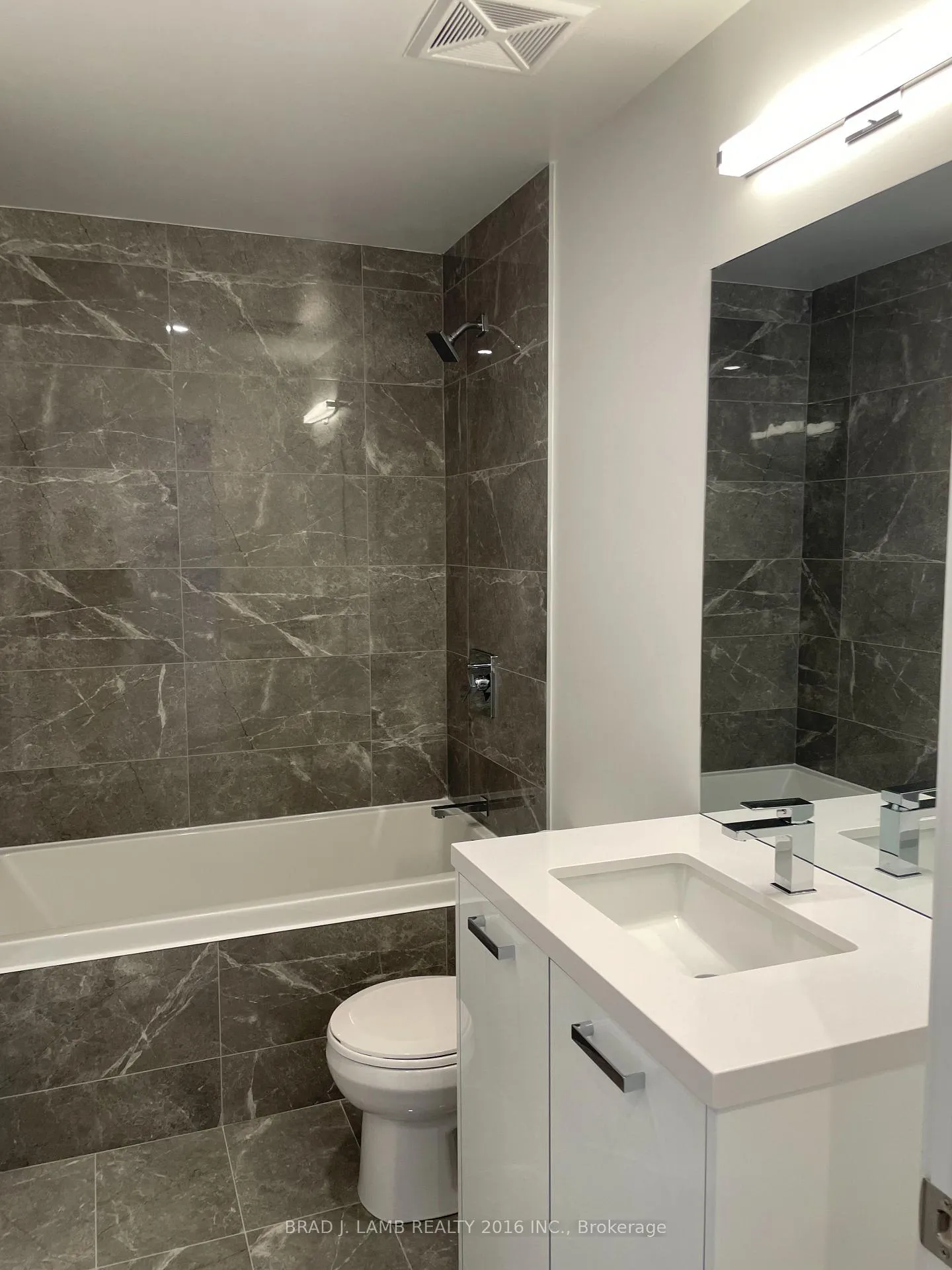 Photo 8 of Unit 1604, 284 King Street E, Toronto, Moss Park — HOMEH