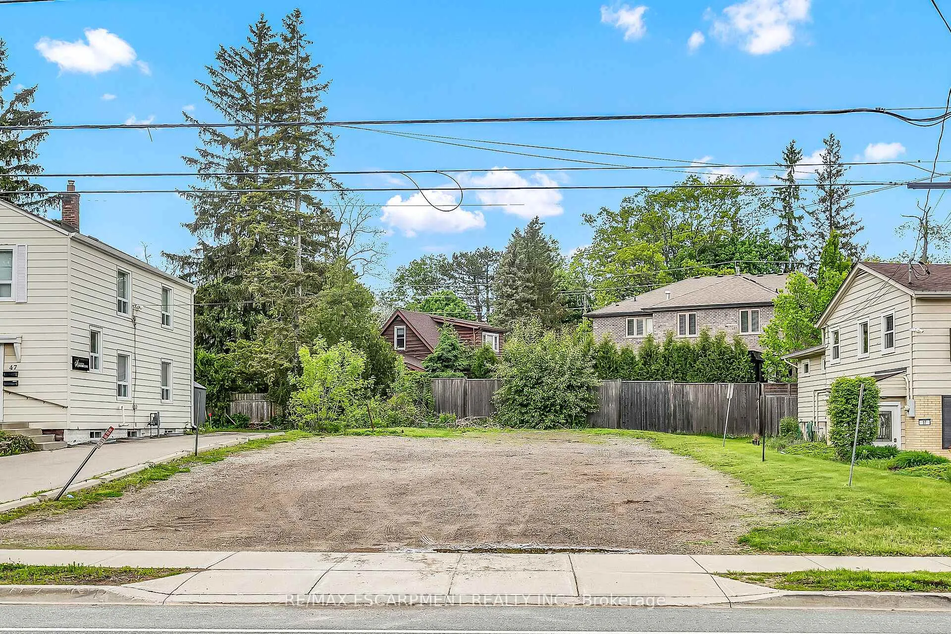 Photo 21 of 51 Wilson Street E, Hamilton, Ancaster — HOMEH