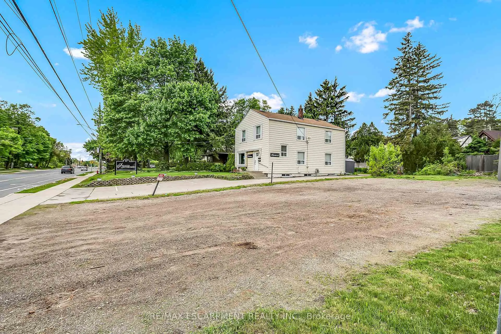 Photo 23 of 51 Wilson Street E, Hamilton, Ancaster — HOMEH