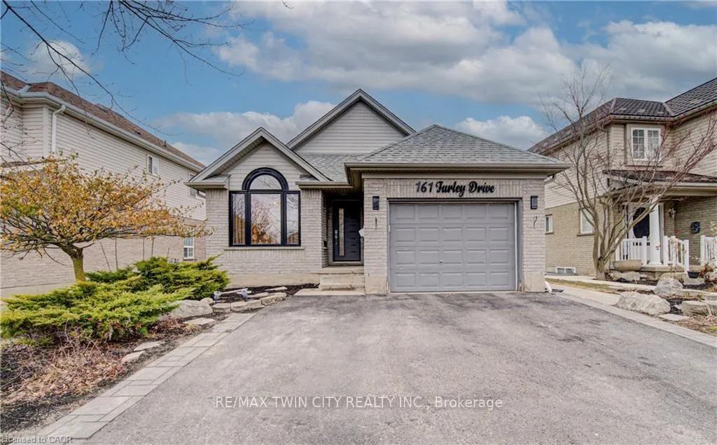 Photo 1 of 161 Farley Drive, Guelph, Pineridge/Westminster Woods — HOMEH