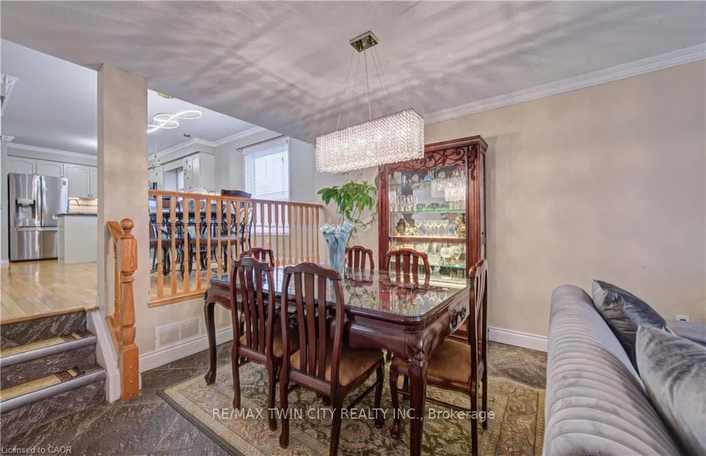Photo 22 of 161 Farley Drive, Guelph, Pineridge/Westminster Woods — HOMEH