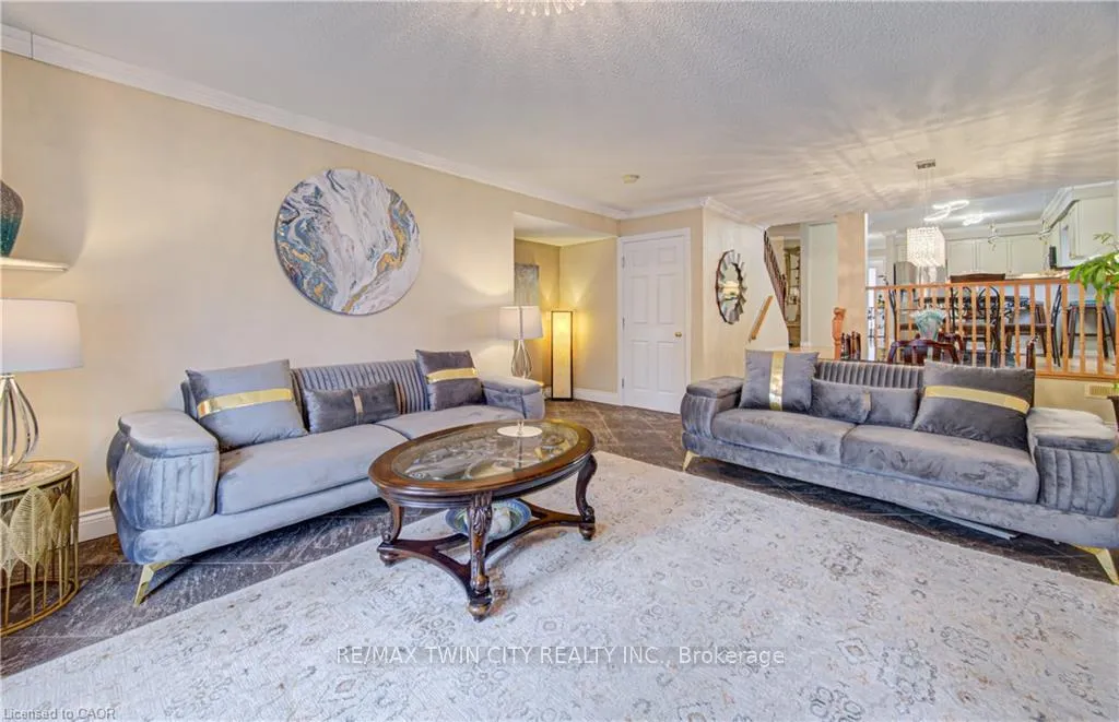Photo 24 of 161 Farley Drive, Guelph, Pineridge/Westminster Woods — HOMEH