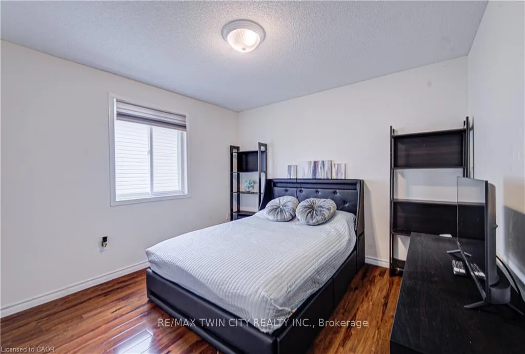 Photo 28 of 161 Farley Drive, Guelph, Pineridge/Westminster Woods — HOMEH