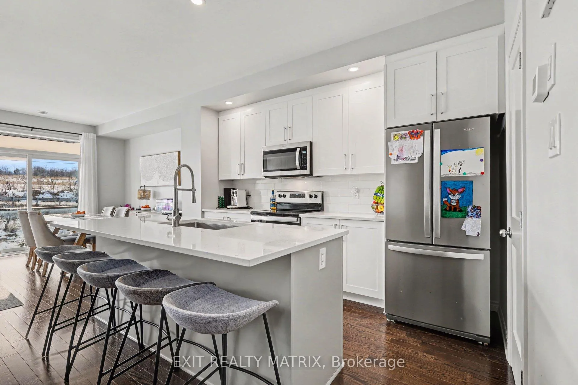 Photo 7 of 800 Cap Diamant Way, Ottawa, Camelot — HOMEH