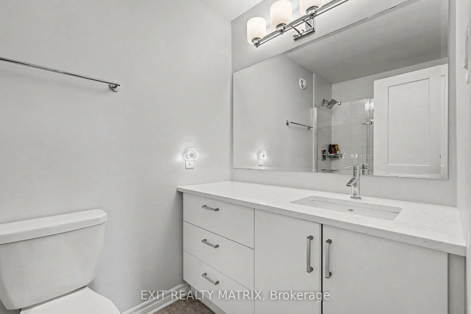 Photo 11 of 800 Cap Diamant Way, Ottawa, Camelot — HOMEH
