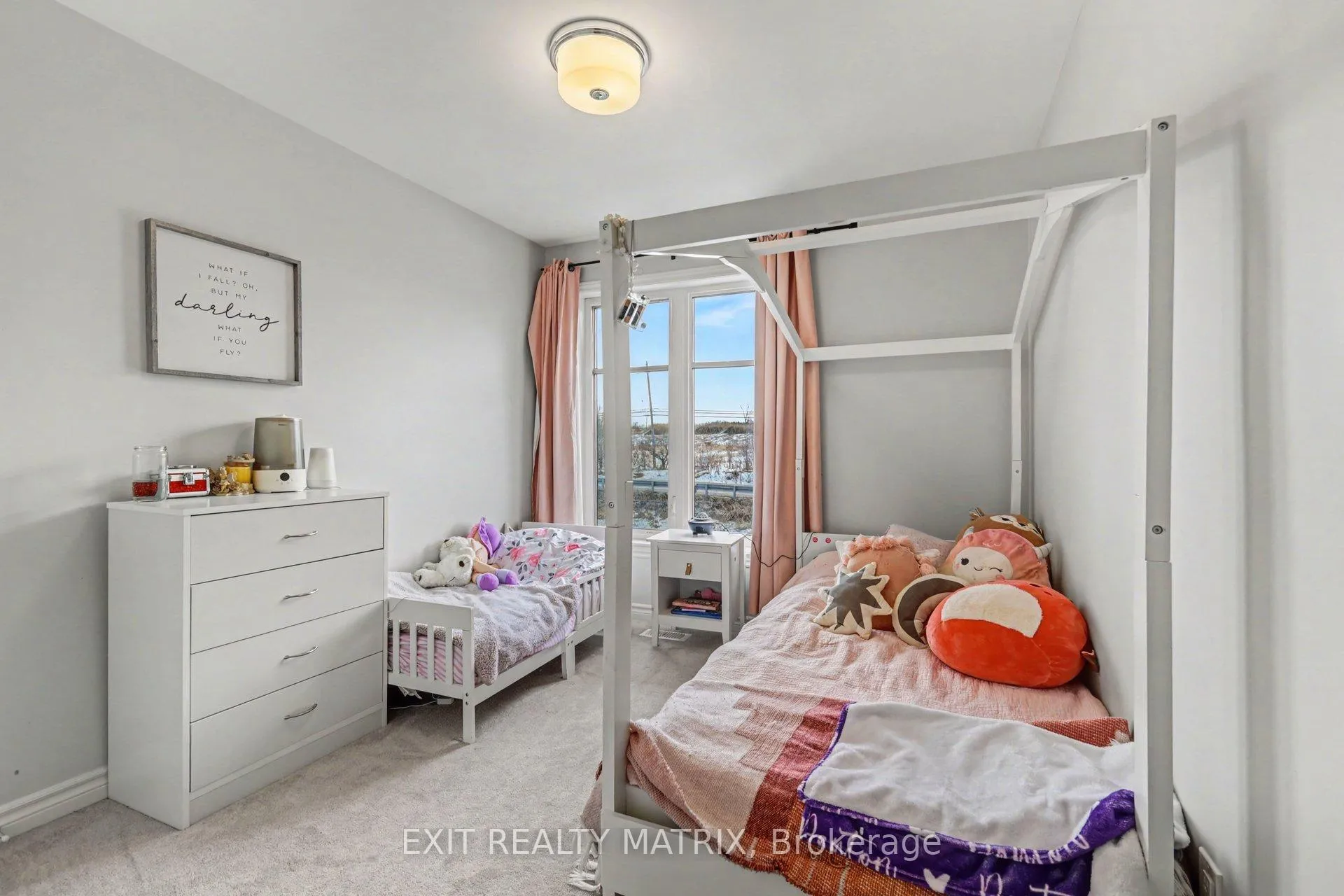 Photo 12 of 800 Cap Diamant Way, Ottawa, Camelot — HOMEH
