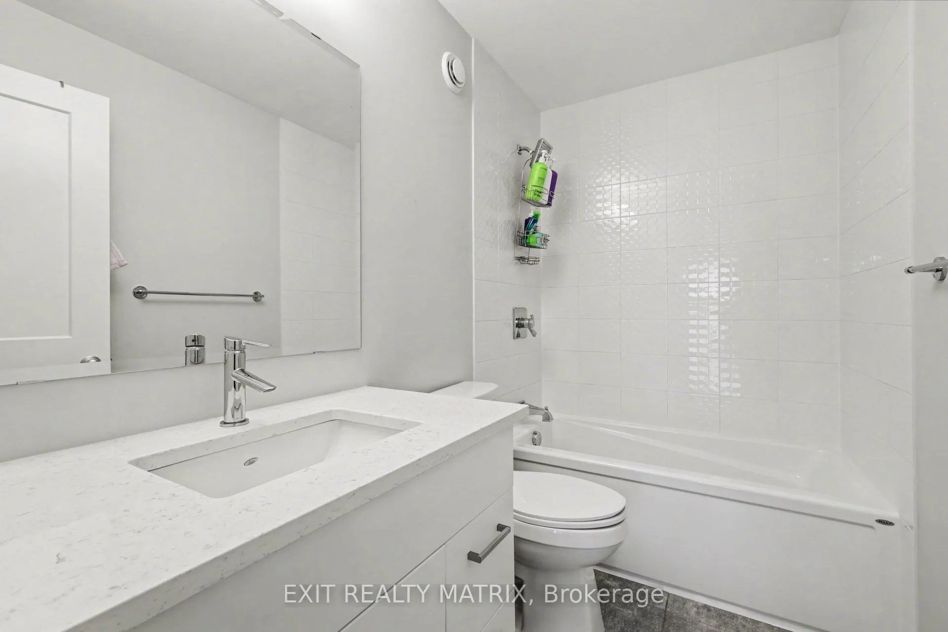Photo 13 of 800 Cap Diamant Way, Ottawa, Camelot — HOMEH