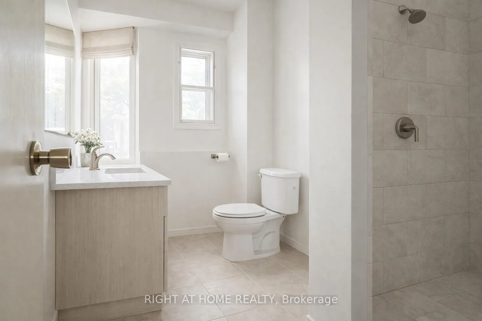 Photo 6 of 1313 Gerrard Street, Toronto, Greenwood-Coxwell — HOMEH