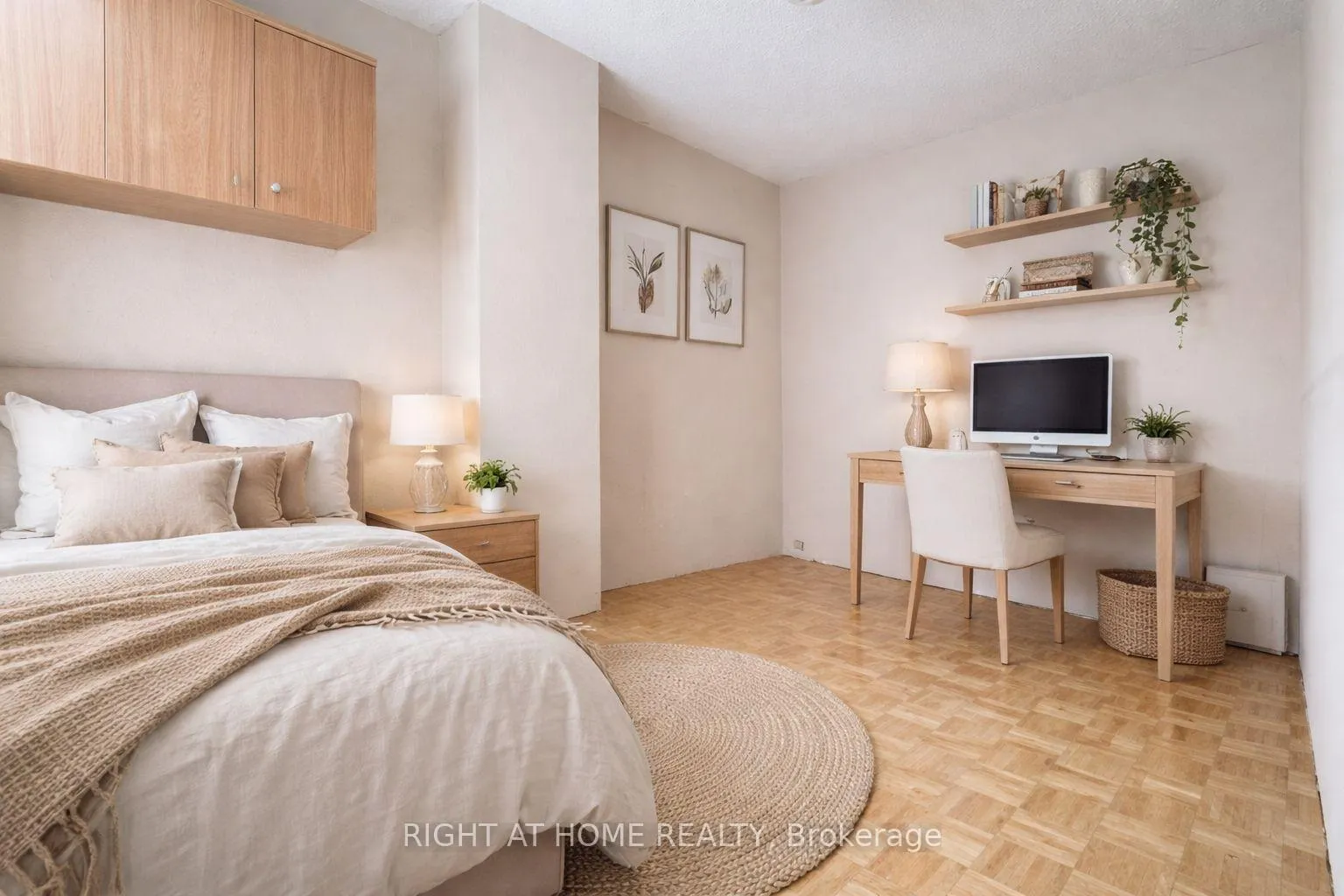 Photo 12 of 1313 Gerrard Street, Toronto, Greenwood-Coxwell — HOMEH