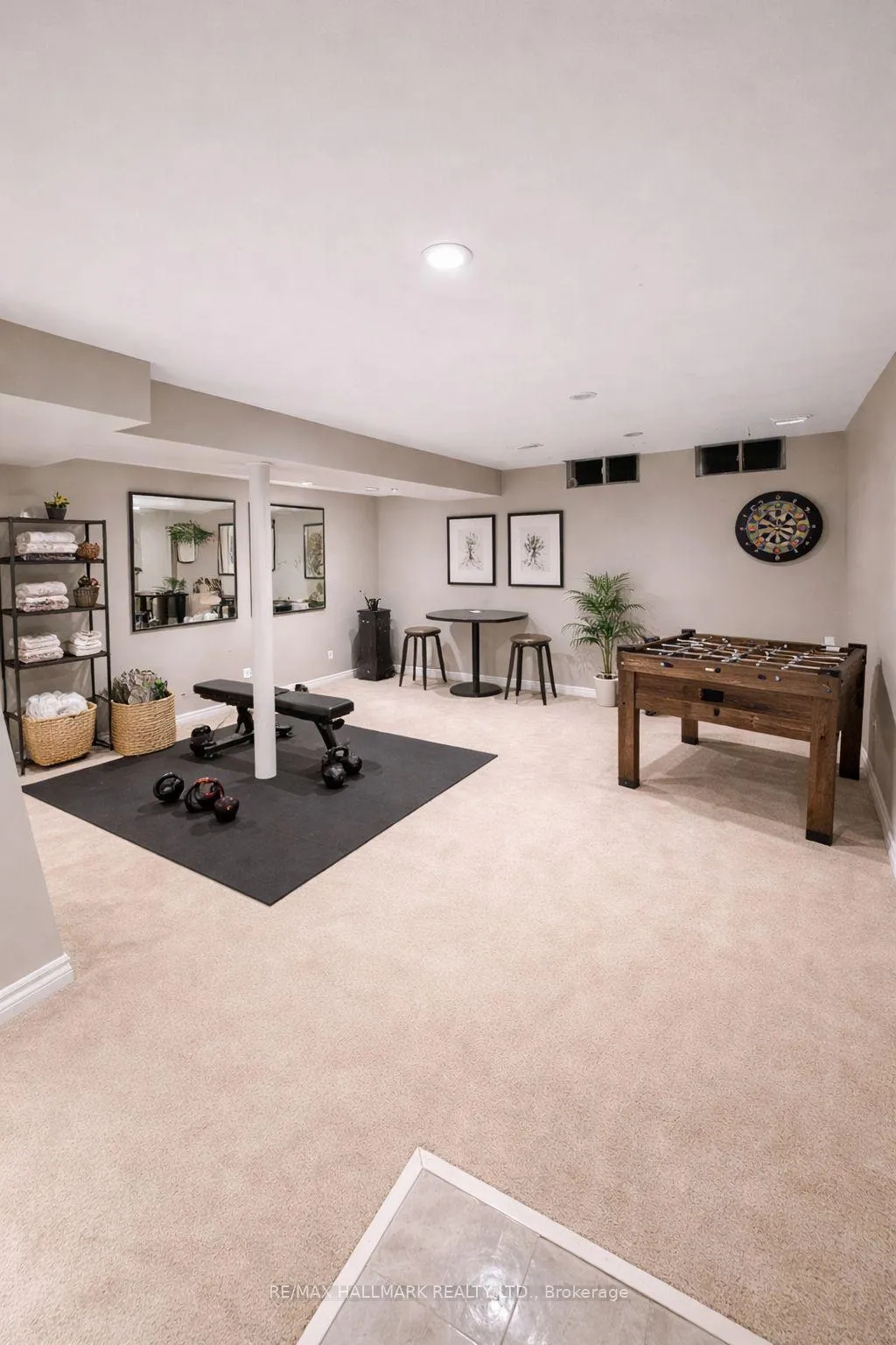 Photo 14 of 27 Waterbridge Street, Hamilton, Stoney Creek Mountain — HOMEH