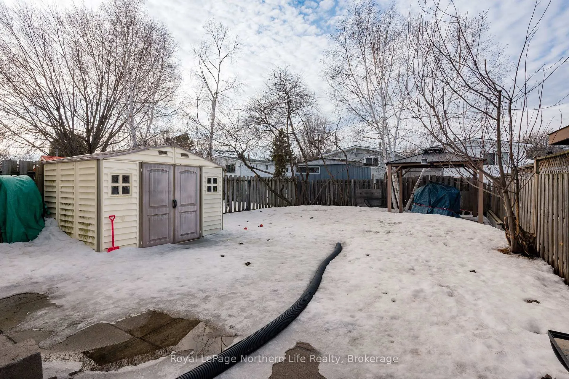 Photo 7 of 201 Marshall Park Drive, North Bay, Ferris — HOMEH