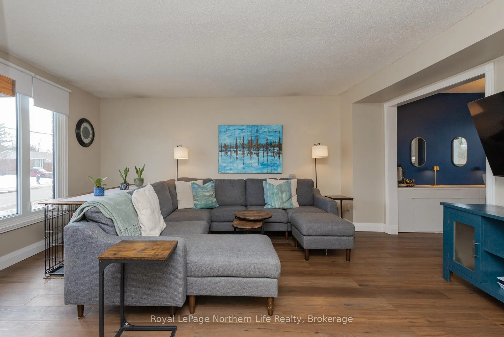 Photo 15 of 201 Marshall Park Drive, North Bay, Ferris — HOMEH