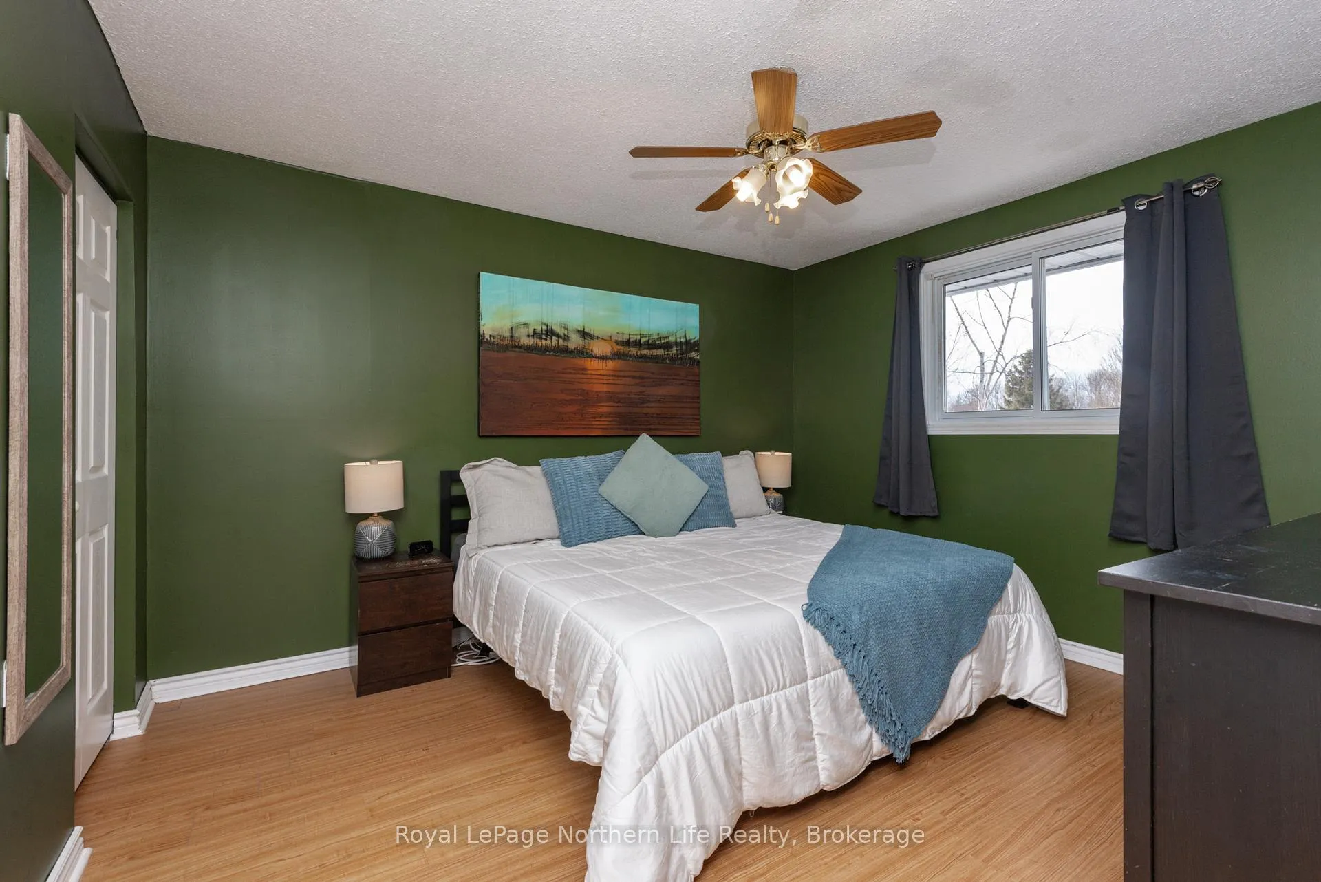 Photo 31 of 201 Marshall Park Drive, North Bay, Ferris — HOMEH