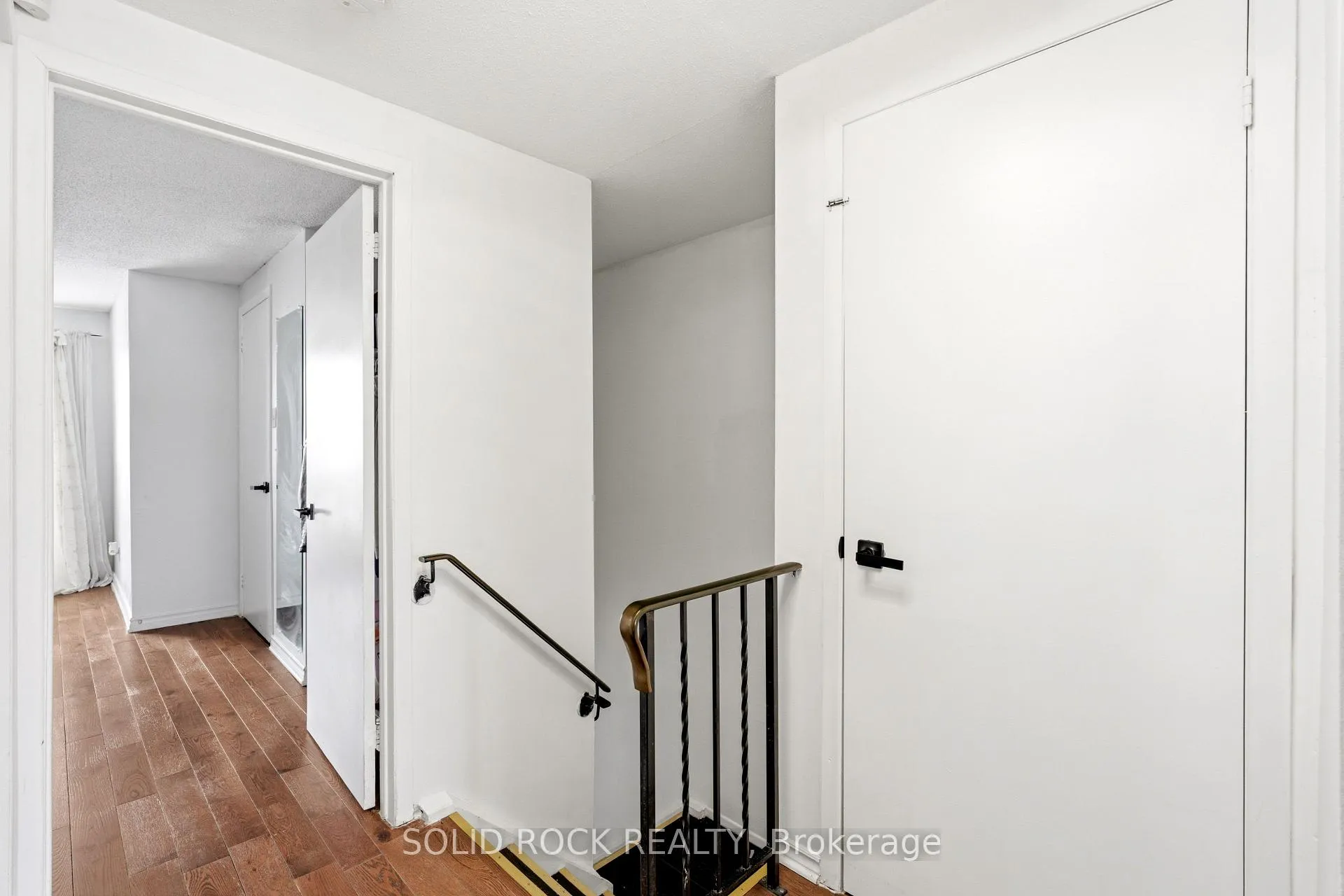 Photo 17 of Unit 23, 51 Angela Private, Ottawa, Heron Gate/Industrial Park — HOMEH