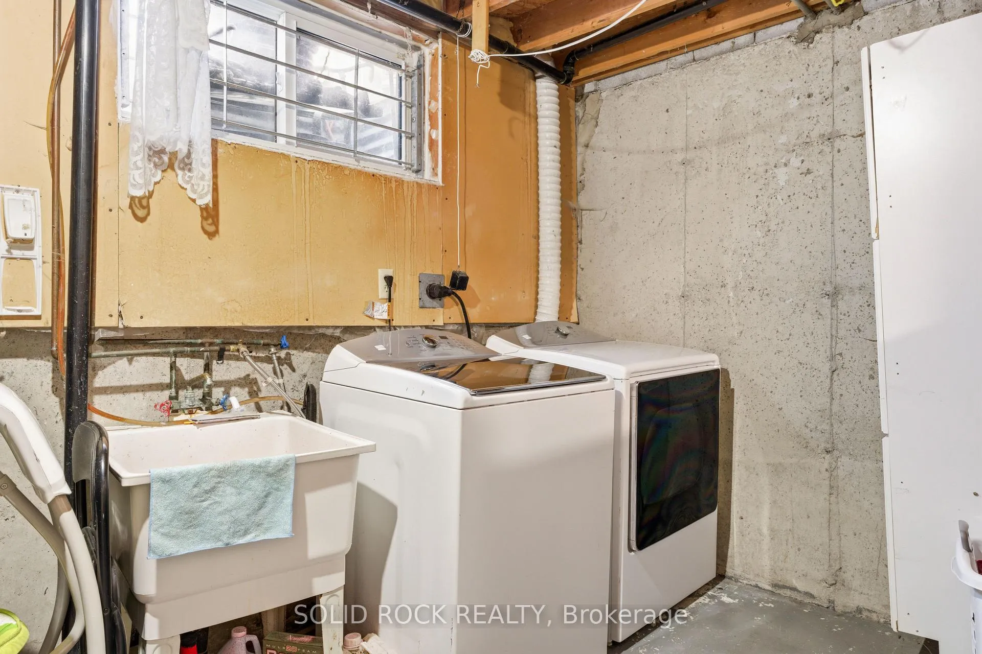 Photo 27 of Unit 23, 51 Angela Private, Ottawa, Heron Gate/Industrial Park — HOMEH
