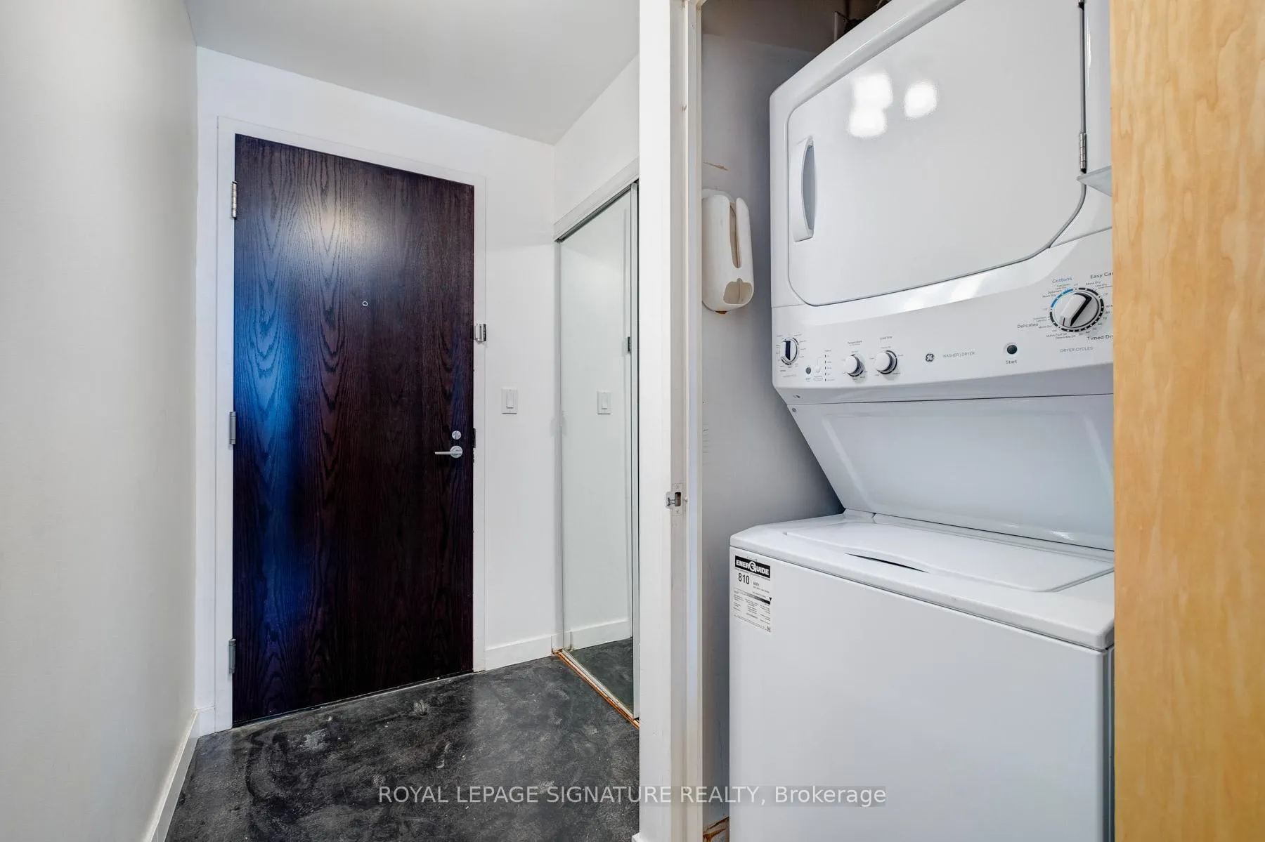 Photo 24 of Unit 510, 1 Shaw Street, Toronto, Niagara — HOMEH