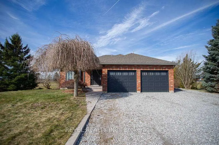 Front of 307 Brant County Road 18