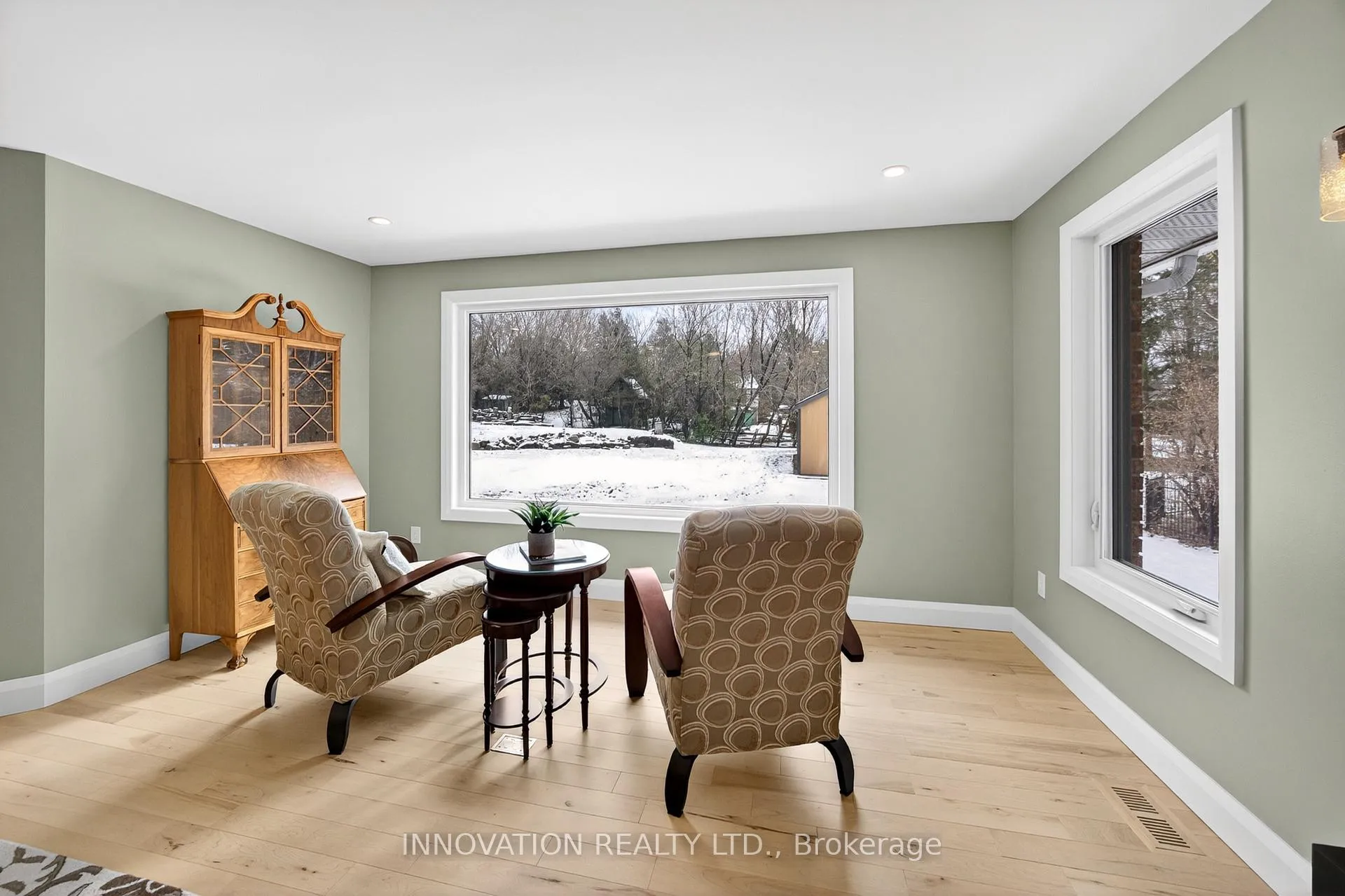 Photo 15 of 1056 Heenan Terrace, Ottawa, Manotick Long Island & Nicholls Island — HOMEH