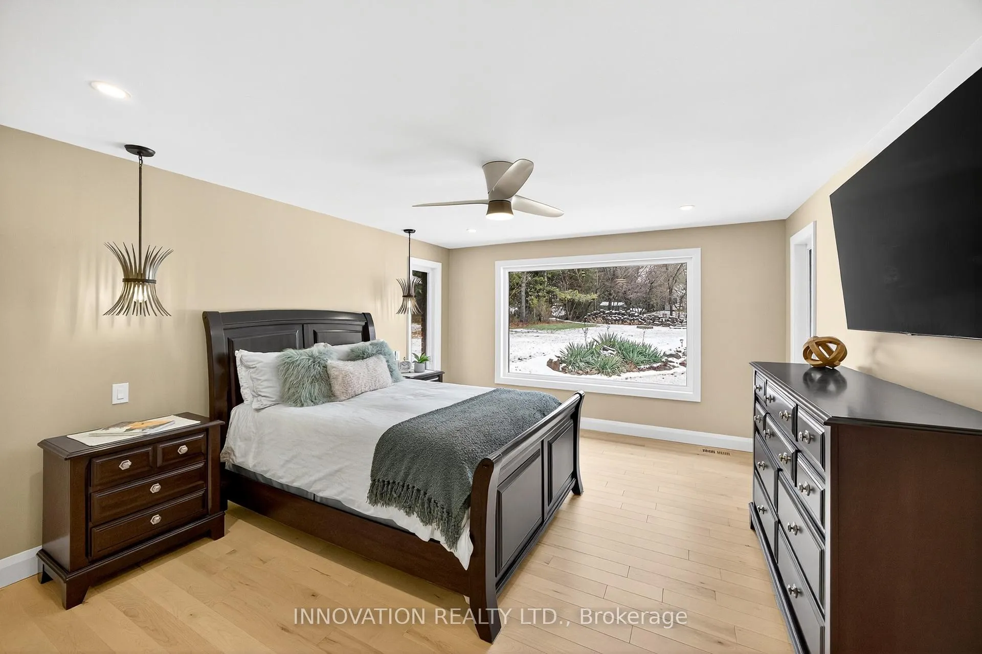 Photo 23 of 1056 Heenan Terrace, Ottawa, Manotick Long Island & Nicholls Island — HOMEH