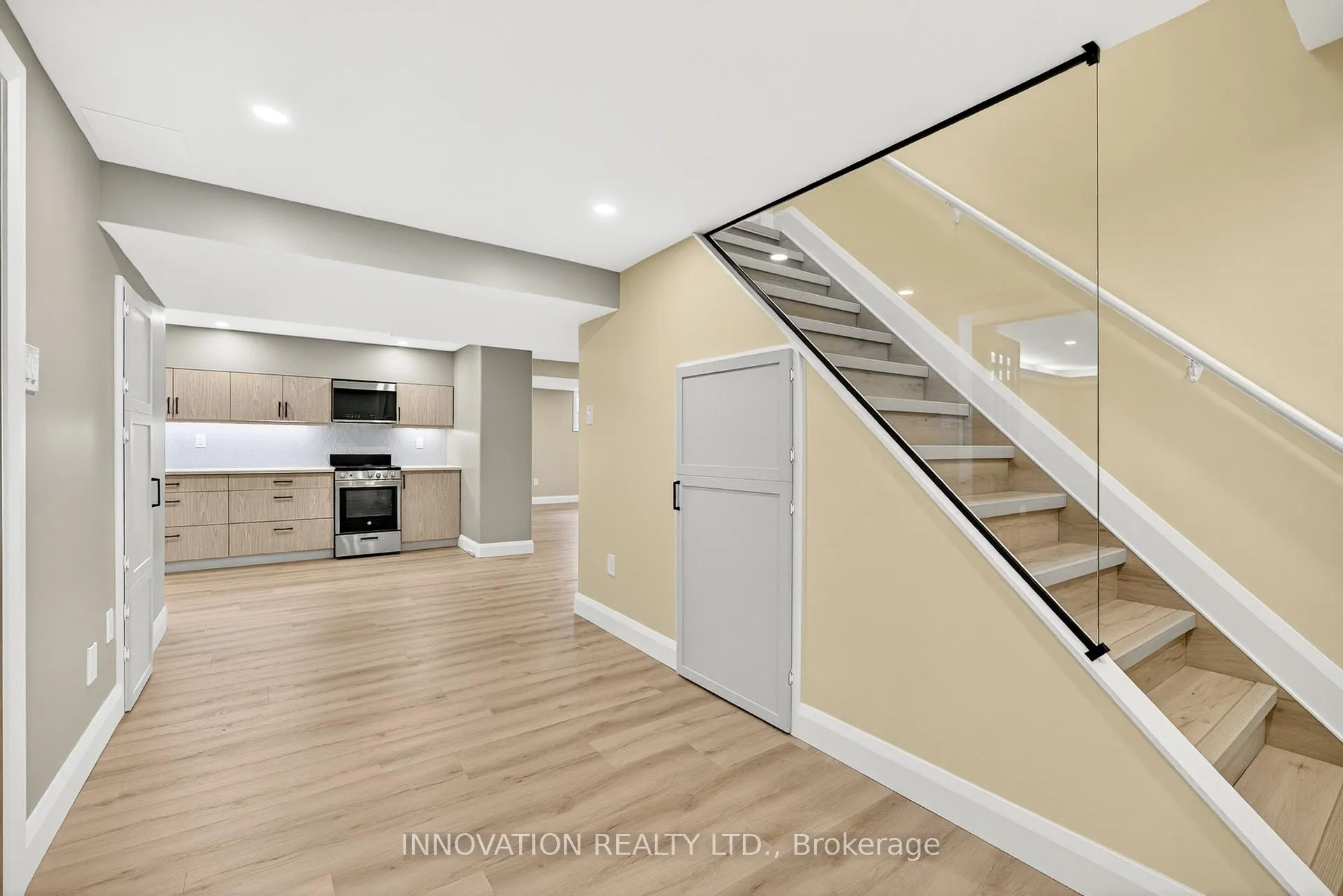 Photo 29 of 1056 Heenan Terrace, Ottawa, Manotick Long Island & Nicholls Island — HOMEH