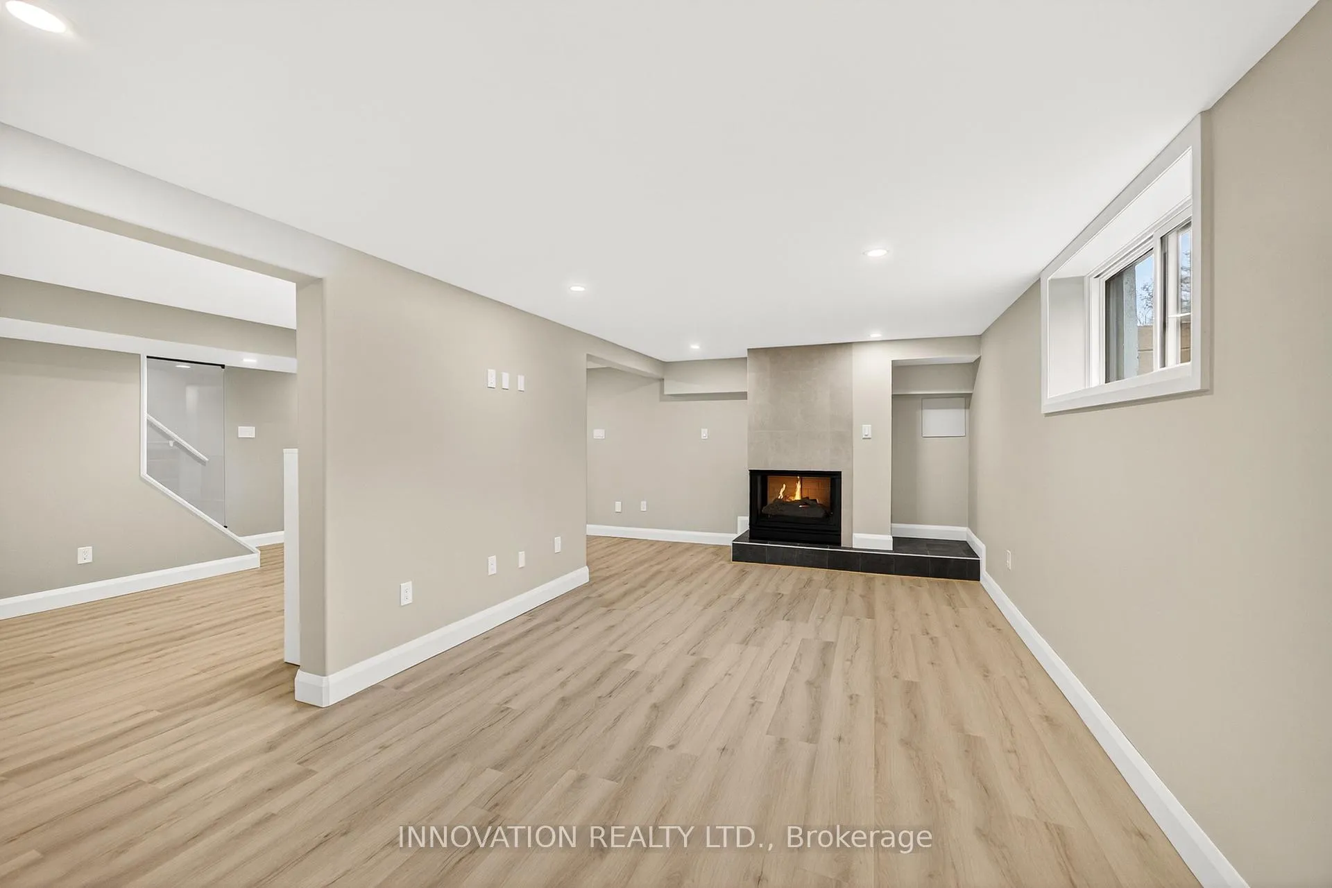 Photo 33 of 1056 Heenan Terrace, Ottawa, Manotick Long Island & Nicholls Island — HOMEH