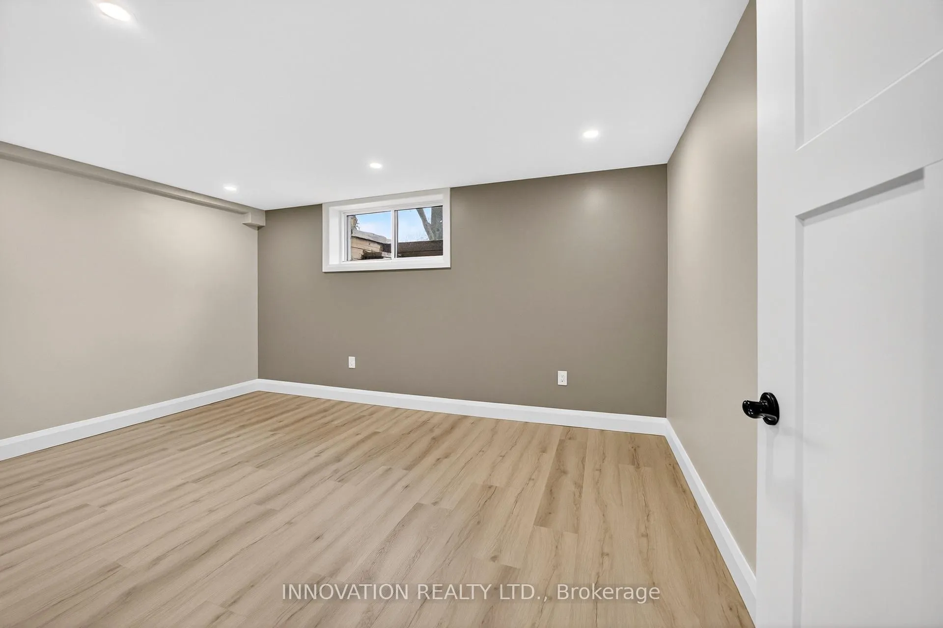 Photo 40 of 1056 Heenan Terrace, Ottawa, Manotick Long Island & Nicholls Island — HOMEH