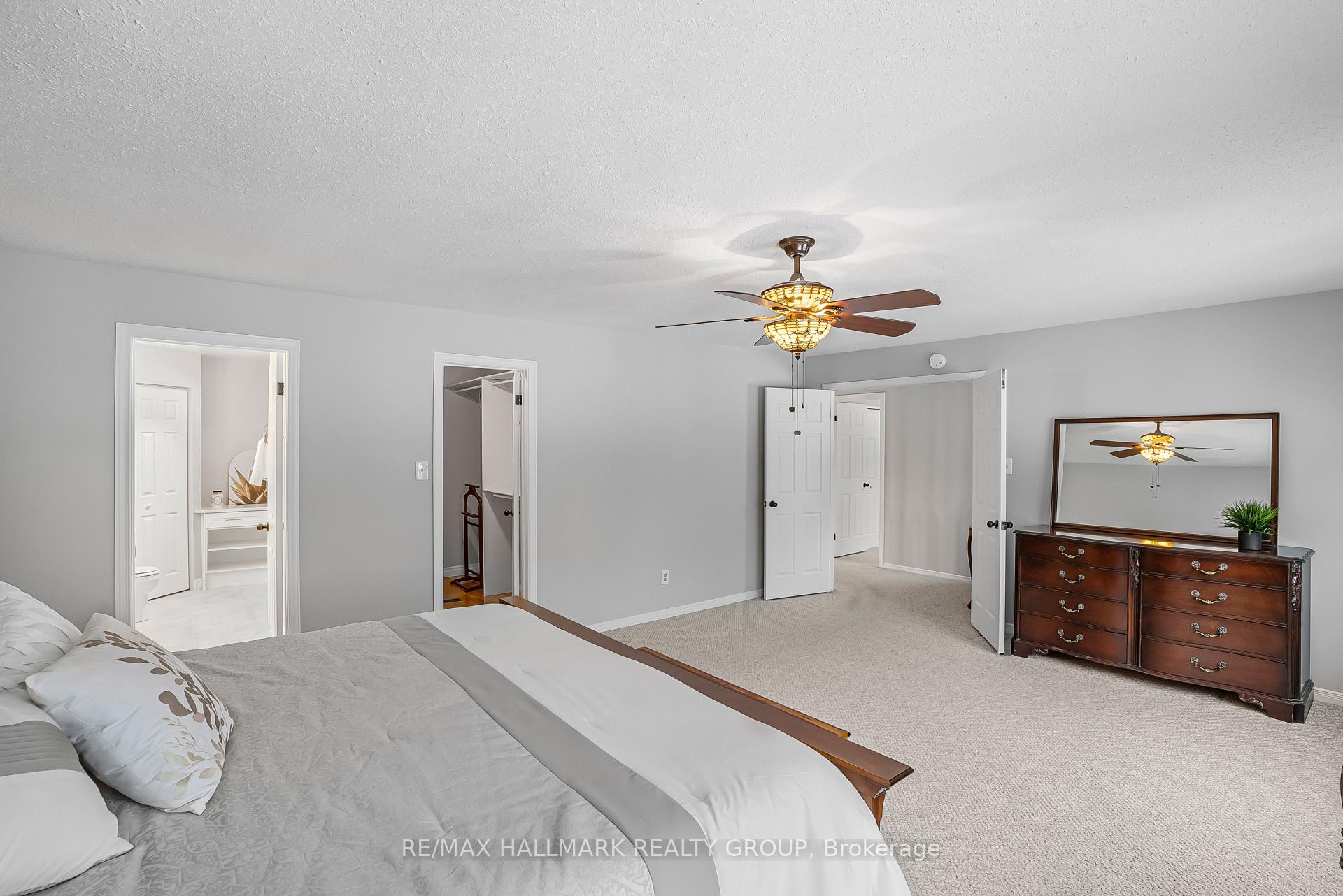 Photo 22 of 29 Keys Way, Ottawa, Hunt Club Park — HOMEH