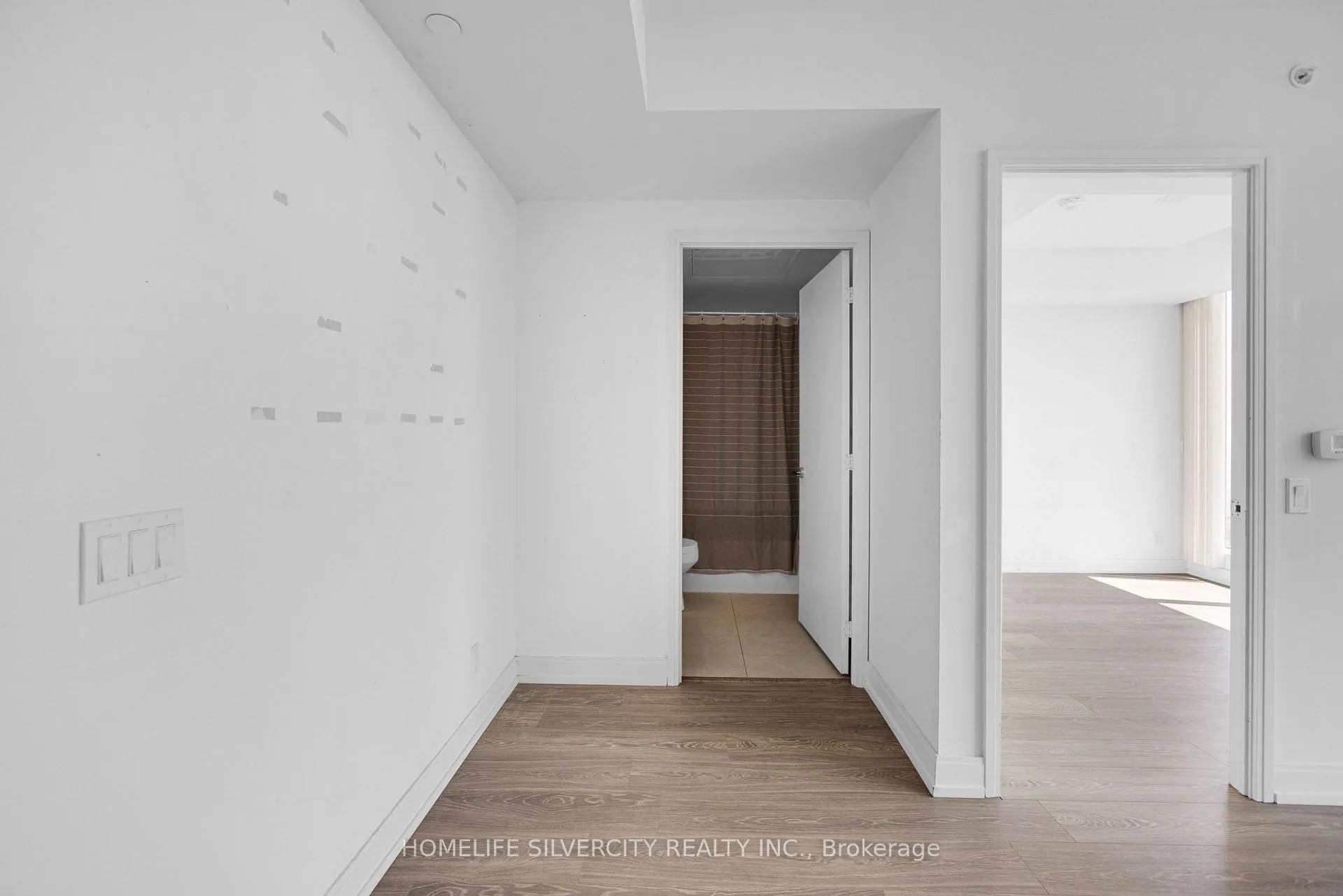 Photo 18 of Unit Ph8, 181 Dundas Street E, Toronto, Moss Park — HOMEH