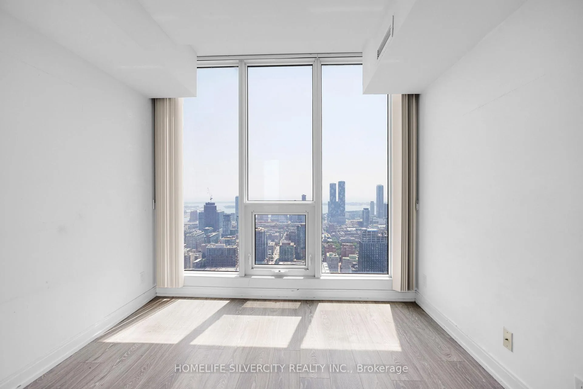 Photo 21 of Unit Ph8, 181 Dundas Street E, Toronto, Moss Park — HOMEH