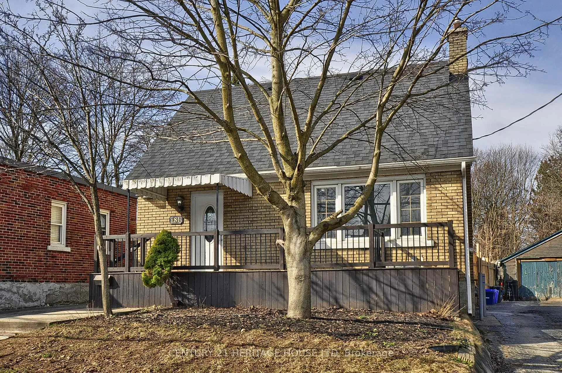 Photo 3 of 181 Highland Road E, Kitchener — HOMEH