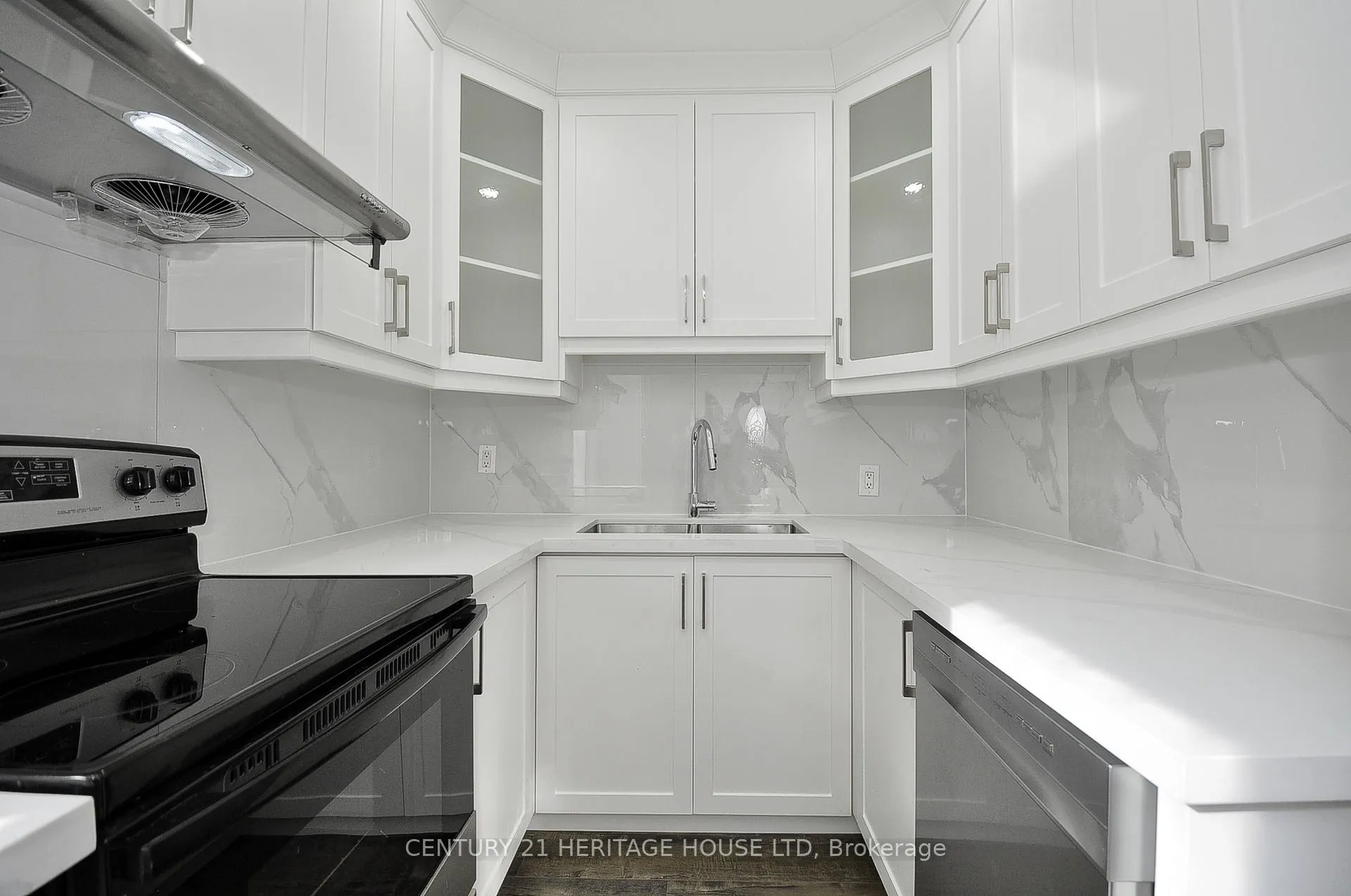 Photo 7 of 181 Highland Road E, Kitchener — HOMEH
