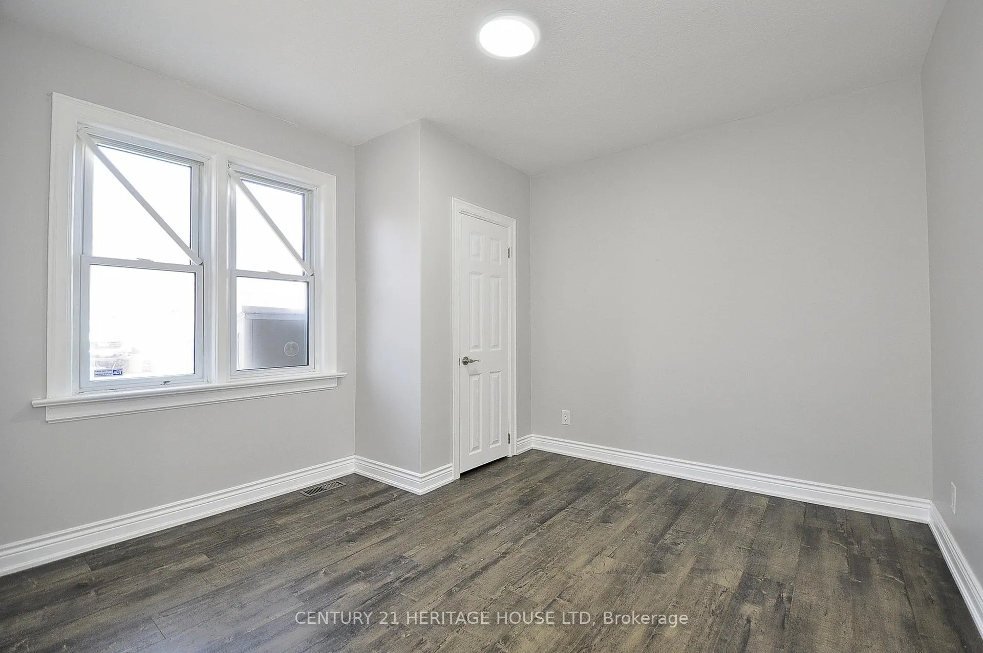 Photo 14 of 181 Highland Road E, Kitchener — HOMEH