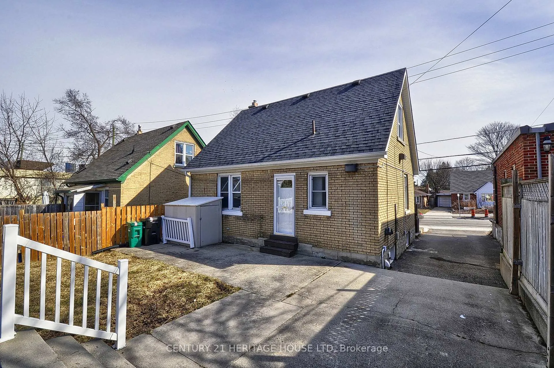Photo 24 of 181 Highland Road E, Kitchener — HOMEH