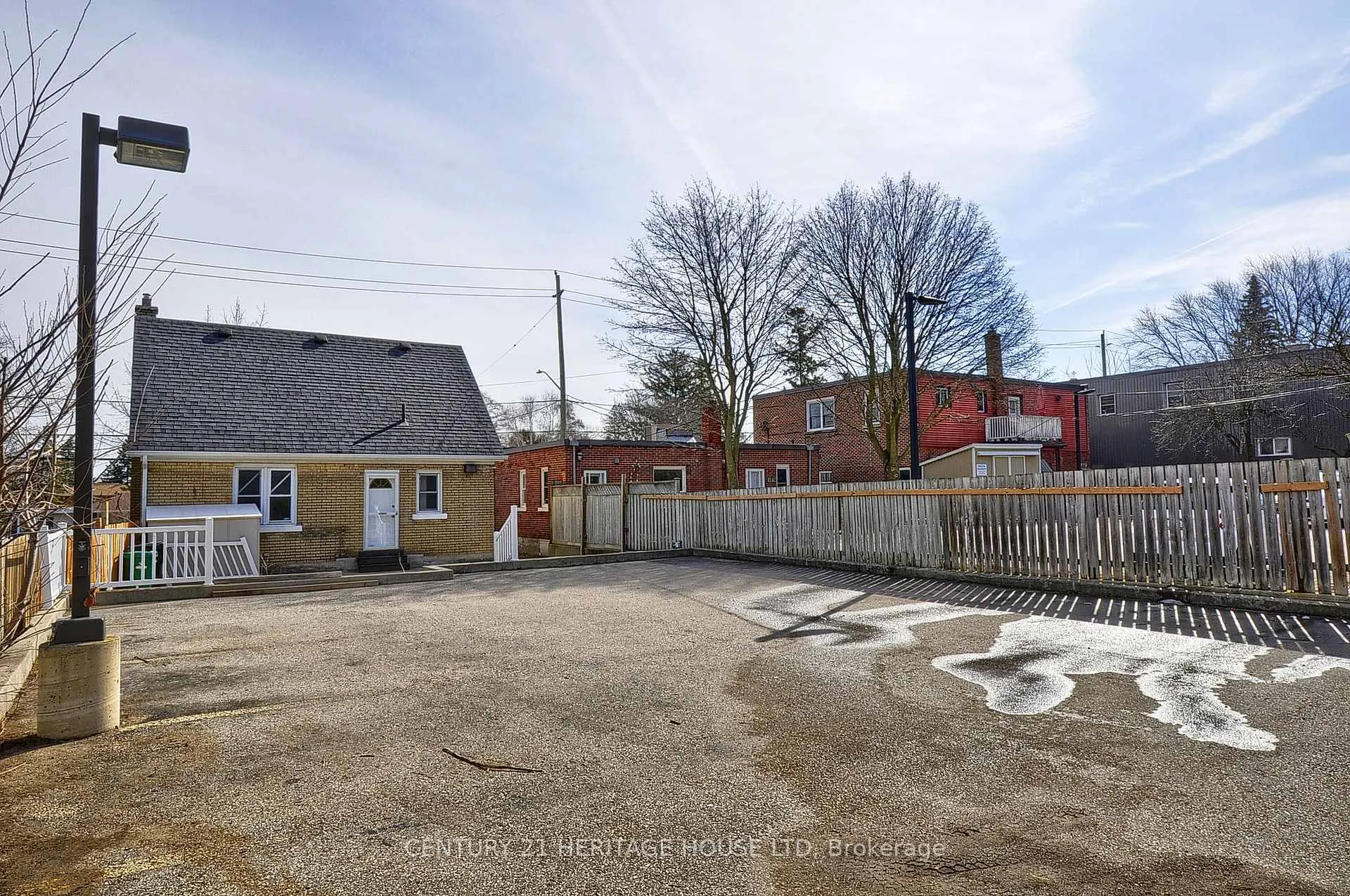 Photo 27 of 181 Highland Road E, Kitchener — HOMEH