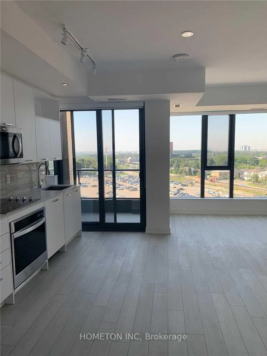Photo 2 of Unit 501, 120 Eagle Rock Way, Vaughan, Rural Vaughan — HOMEH