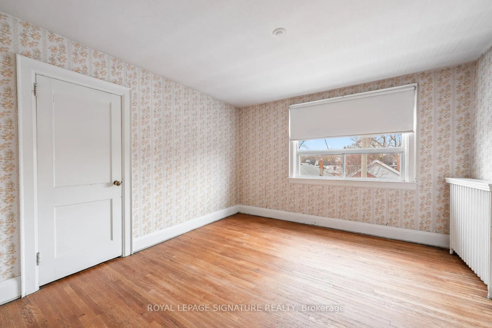 Photo 20 of 15 Marlow Avenue, Toronto, Danforth Village-East York — HOMEH