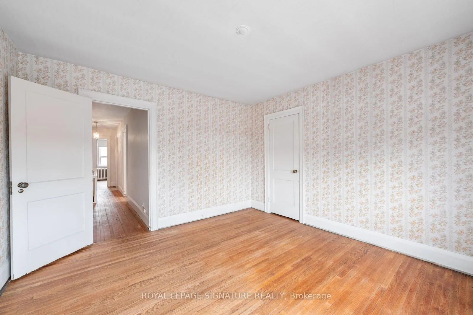 Photo 21 of 15 Marlow Avenue, Toronto, Danforth Village-East York — HOMEH
