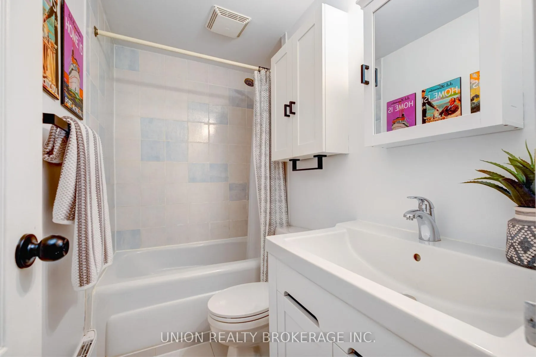 Photo 28 of Unit 20, 1666 Queen Street E, Toronto, Woodbine Corridor — HOMEH