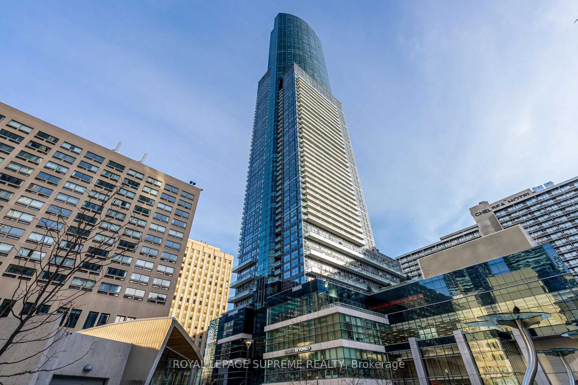 Photo 1 of Unit 1122, 386 Yonge Street, Toronto, Bay Street Corridor — HOMEH