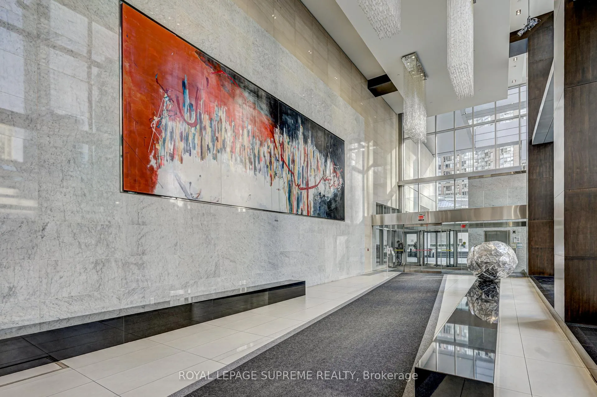 Photo 2 of Unit 1122, 386 Yonge Street, Toronto, Bay Street Corridor — HOMEH