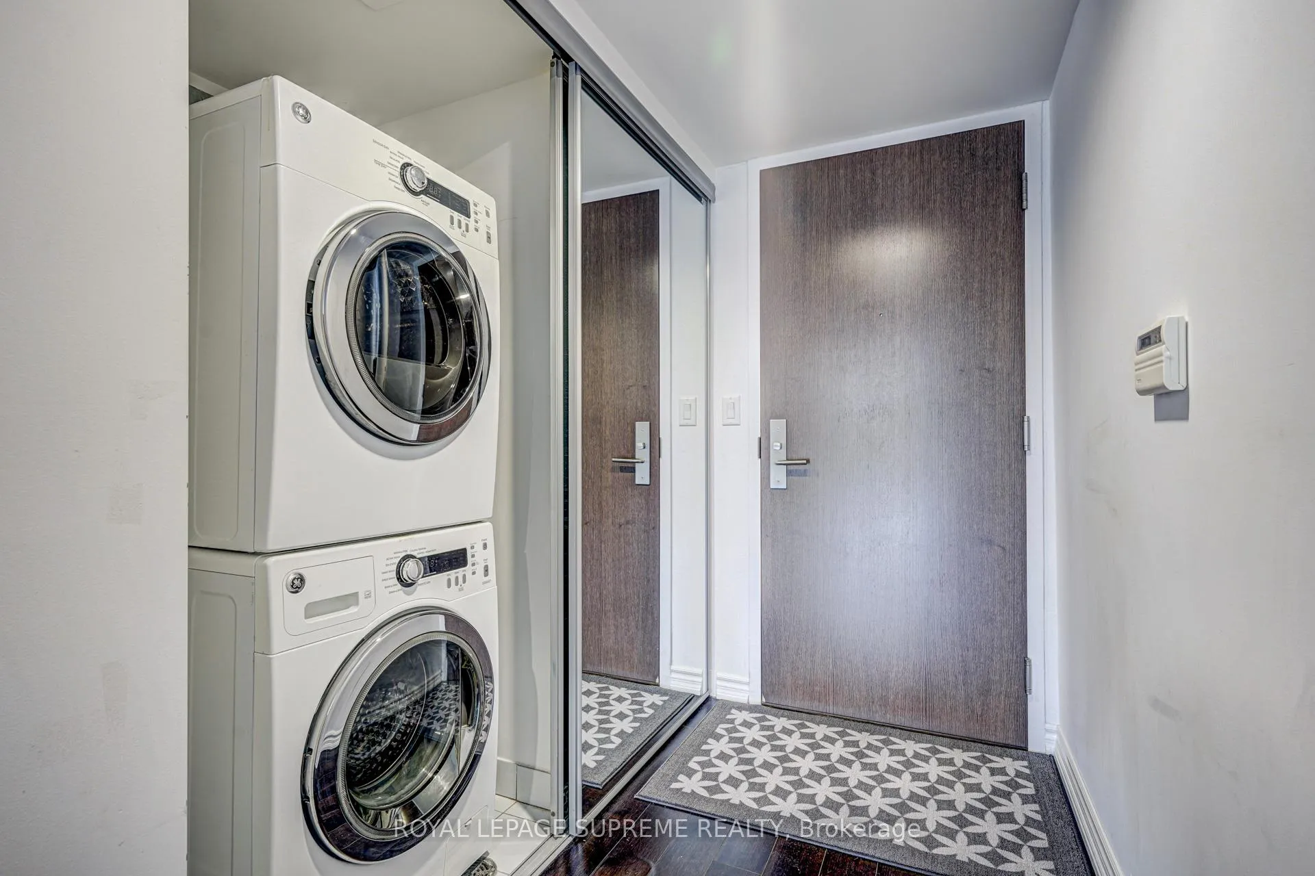 Photo 19 of Unit 1122, 386 Yonge Street, Toronto, Bay Street Corridor — HOMEH