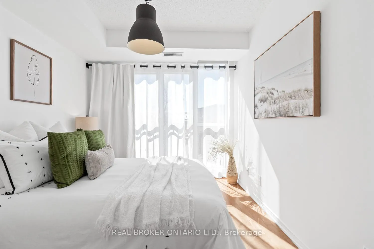 Photo 17 of Unit 204, 308 Palmerston Avenue, Toronto, Trinity-Bellwoods — HOMEH