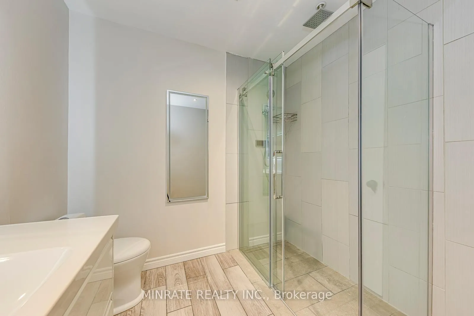 Photo 15 of 129 Harnesworth Crescent, Hamilton, Waterdown — HOMEH