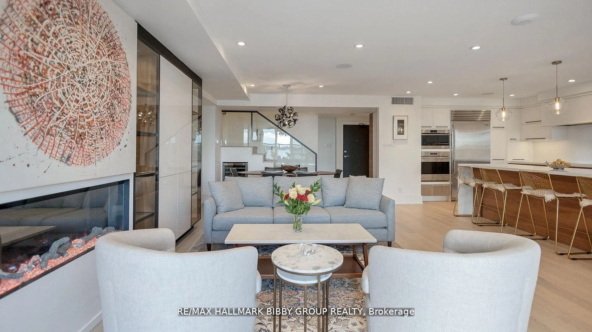 Photo 6 of Unit 613, 99 Harbour Square, Toronto, Waterfront Communities — HOMEH