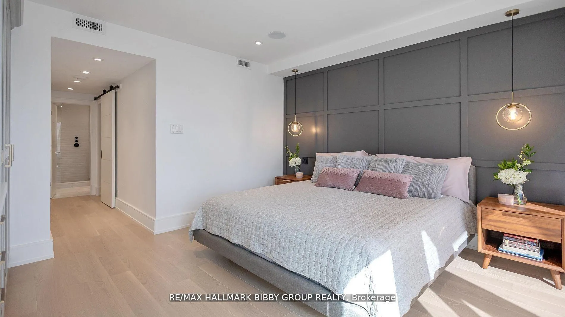 Photo 16 of Unit 613, 99 Harbour Square, Toronto, Waterfront Communities — HOMEH