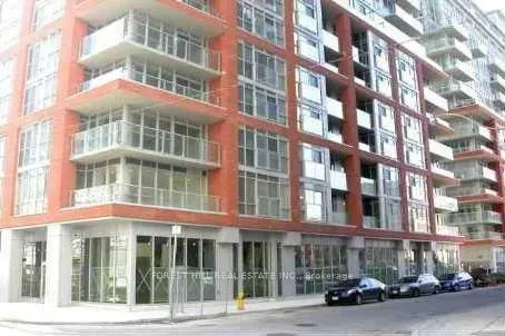 Front of Unit 2607, 126 Simcoe Street