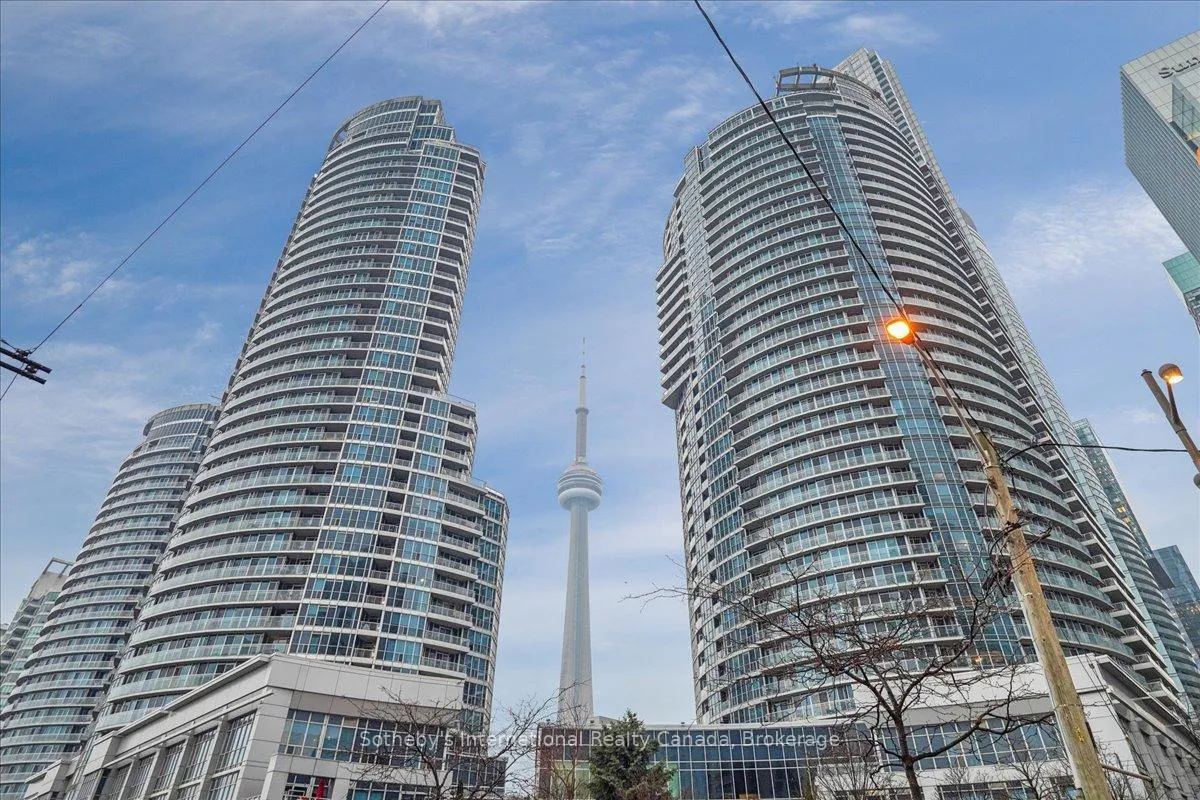 Front of Unit 1804, 218 Queens Quay W