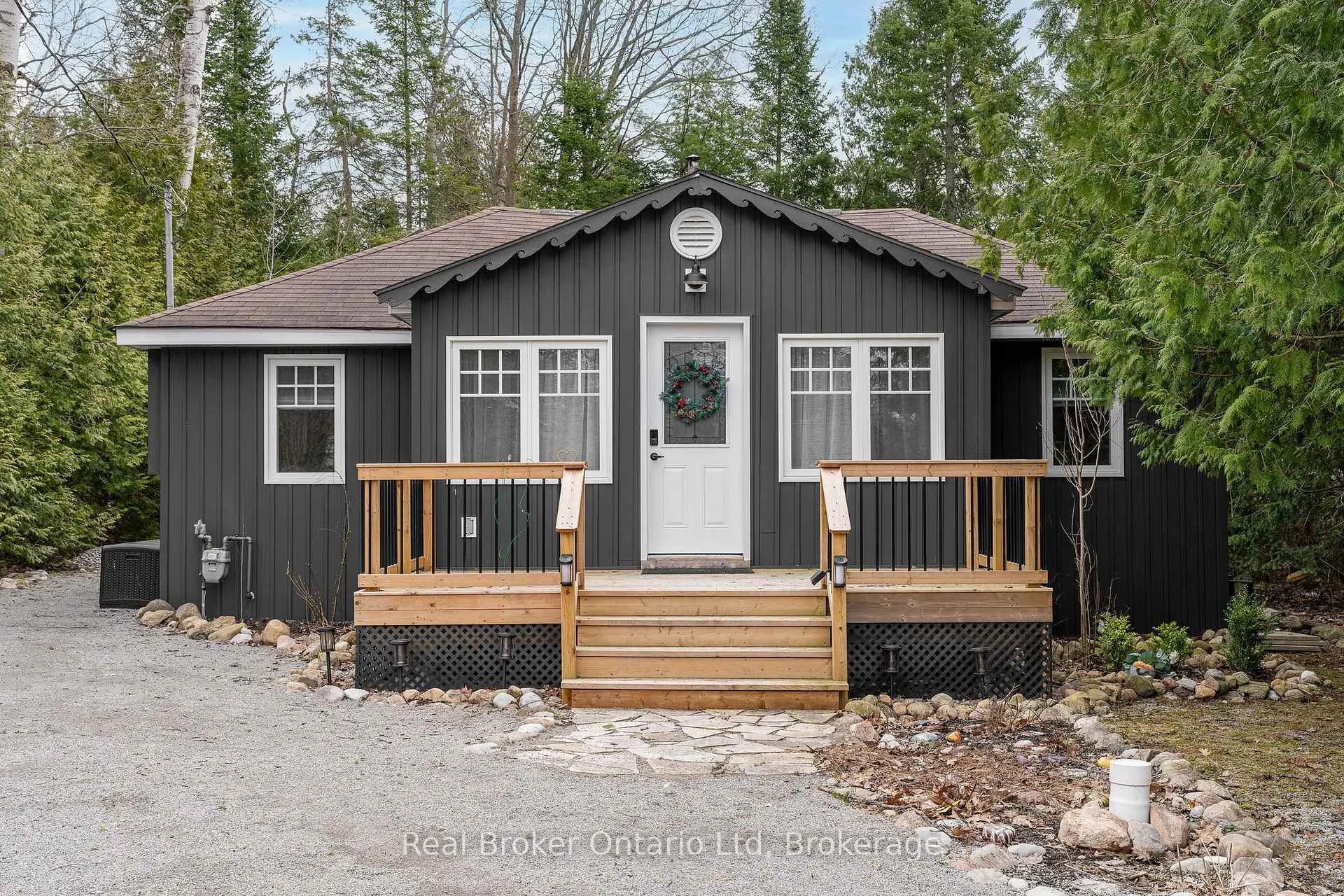 Photo 2 of 1071 Lawson Road, Tiny, Rural Tiny — HOMEH