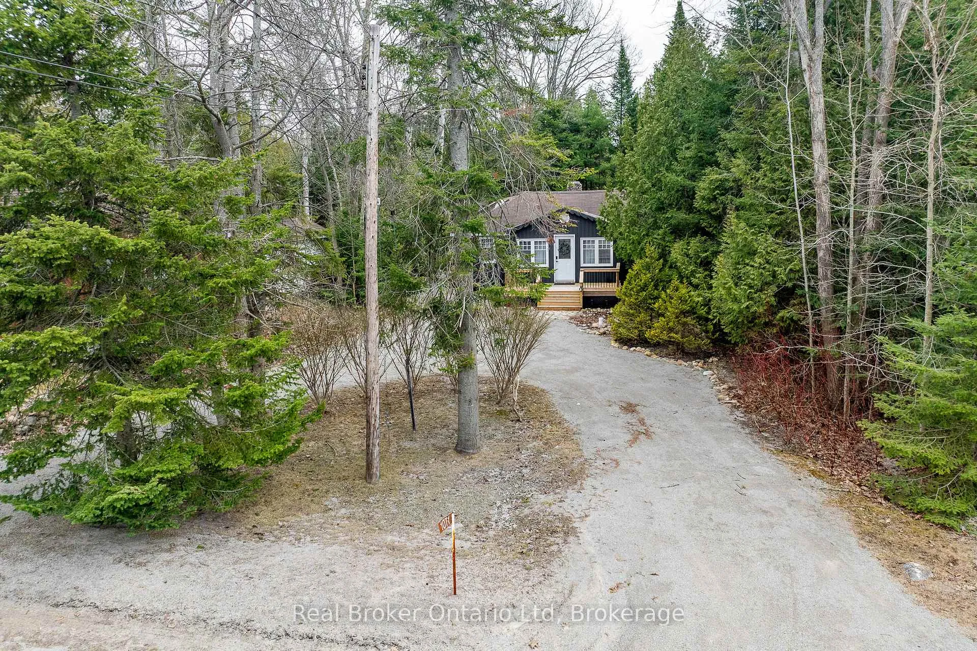 Photo 22 of 1071 Lawson Road, Tiny, Rural Tiny — HOMEH