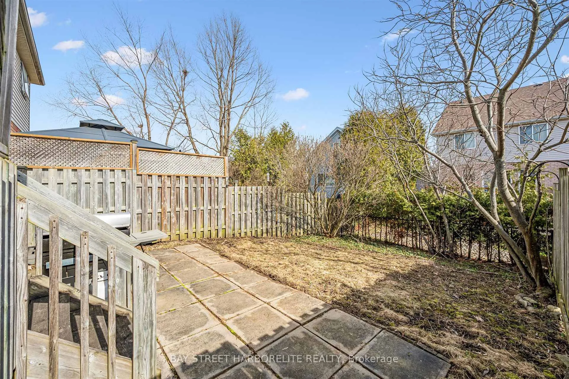 Photo 21 of 28 Eugene Drive, Guelph, Pineridge/Westminster Woods — HOMEH